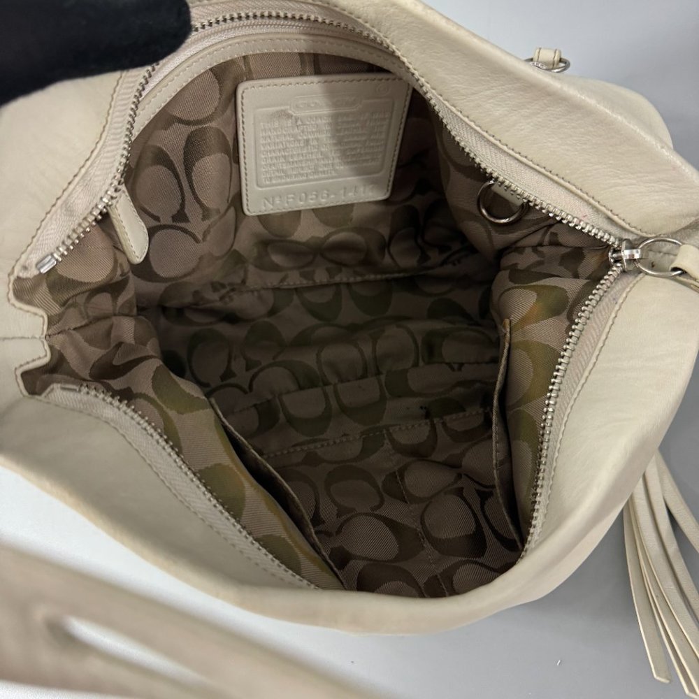 COACH # 1417 Off-White Leather Top Zip Shoulder Bag - Picture 11 of 13